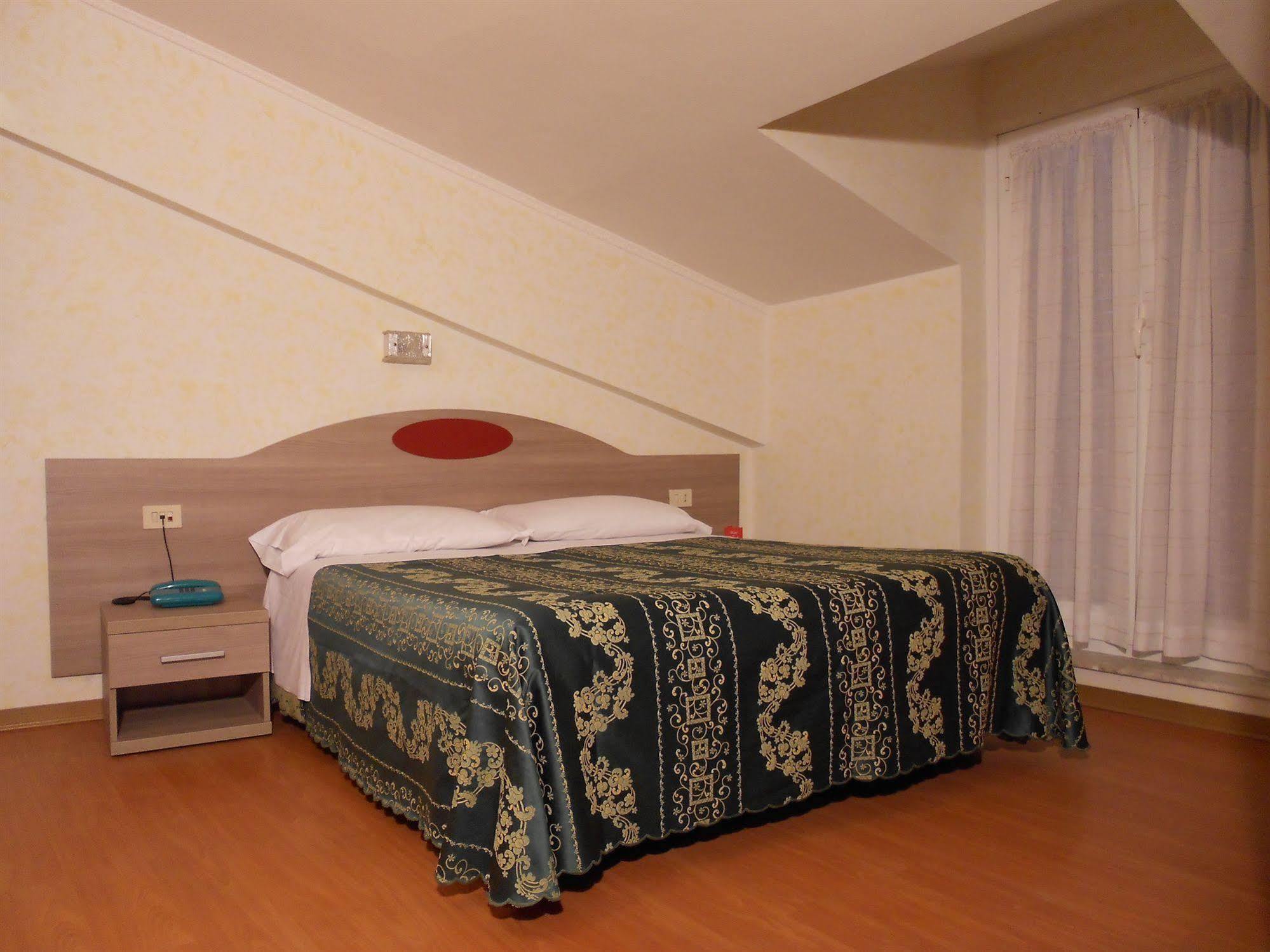 Hotel Concorde Рим Экстерьер фото